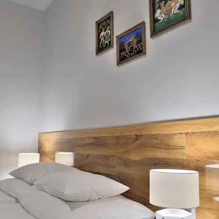 - Zakopiański Apartament *